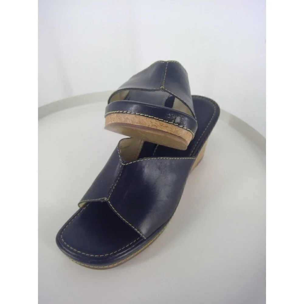 Liz‎ Claiborne Flex Leather Wedge Sandals